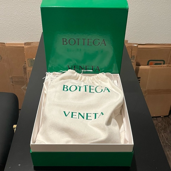 BEAUTIFUL Bottega Brown Storm Ankle Boots - Picture 8 of 8